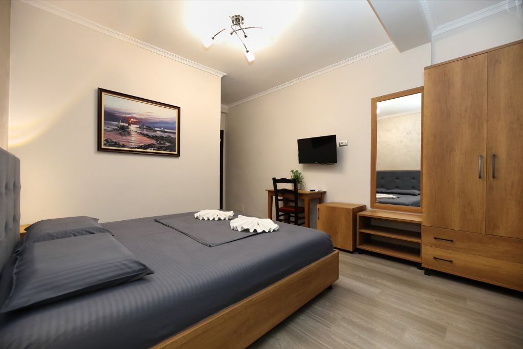hotel salvadore,vlore